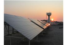 https://commons.wikimedia.org/wiki/File:Gobabeb_solar_panels.jpg https://commons.wikimedia.org/wiki/File:Gobabeb_solar_panels.jpg