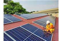 Transformator suchy czy olejowy? Co naprawdę się opłaca przy instalacjach PV – w kontenerze, hali cz