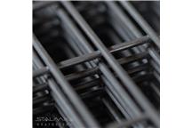 Siatka stalowa zgrzewana — przewodnik doboru oczka i formatu