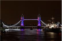Oświetlenie mostu Tower Bridge