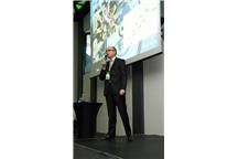 Jacek Łukaszewski Schneider Electric stawia na partnerów i innowacje Jacek Łukaszewski Schneider Electric stawia na partnerów i innowacje